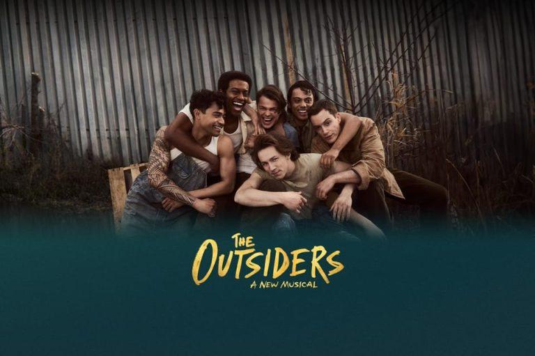 מופע ברודווי The Outsiders – ''נערי הכרך''